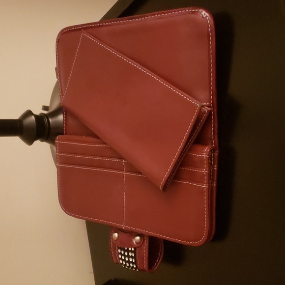 Red Textured Leather Wallet with Rhinestone Magnetic Snap Closure - Picture 9 of 14